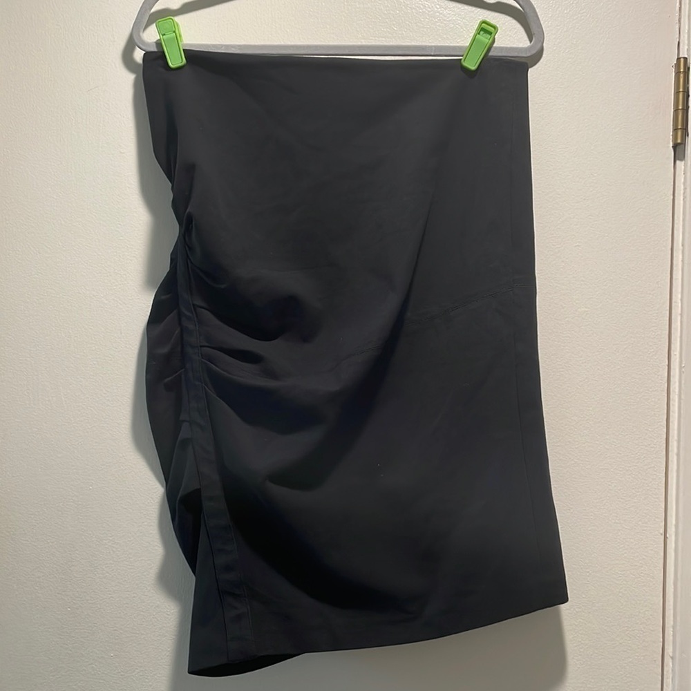 Brunello Cucinelli Black Ruched Slightly Pencil Angled Controlled MIDI Skirt